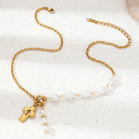 Collier pour femme Bowei, style européen et américain, en acier inoxydable électroplaqué, luxe léger, niche, imitation perle, croix, clavicule