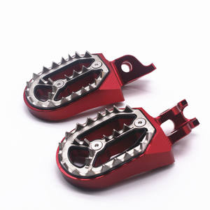 Reposapiés CNC universales de alta calidad para <span class=keywords><strong>Motocross</strong></span>, <span class=keywords><strong>precio</strong></span> de fábrica barato, dientes de tiburón de acero inoxidable, clavijas de aluminio para bicicleta de Cross - Product Image 2