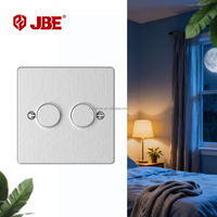 Interrupteur variateur LED 2 gangs 2 voies norme britannique 240V en acier inoxydable IP20, installation facile pour prises et fiches domestiques et de bureau