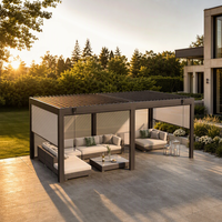 Pergola manuelle à lames orientables en aluminium thermolaqué Natural Gifts pour extérieur, vignobles historiques, balcon, patio et gazebo