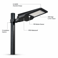 Lampe solaire de rue G-MARK PRO 40W 6000lm, double mode d'opération crépuscule-aube, 3 températures de couleur, IP65, éclairage LED extérieur de sécurité
