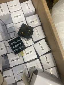 Sentlon DC 12V 125W 3ขั้วต่อซ็อกเก็ตรีเลย์แก้ไขกะพริบอิเล็กทรอนิกส์สำหรับรถยนต์ - Product Image 3