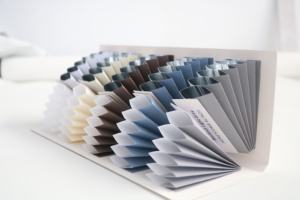 Muestra de Tela Profesional para Persianas de Panal de Abeja para Distribuidores, Libro de Muestras de Tela de Alta Calidad para Exhibición en Salas de Exposición - Product Image 5