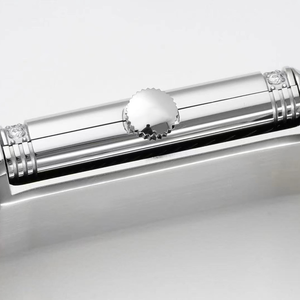 Reloj automático de alta calidad con diseño de lujo, esfera antihoraria, caja de acero inoxidable con diamantes incrustados, reversible, con doble zona horaria e impermeable. - Product Image 4