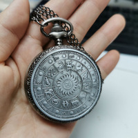 Montre de poche à Quartz avec pendentif en métal gris Antique Steampunk avec chaîne et motif de signes astrologiques