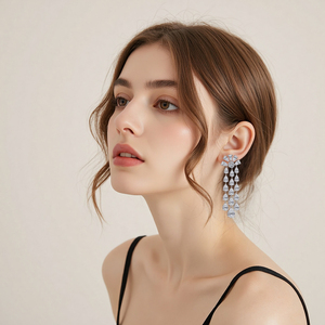 Boucles d'oreilles pendantes en forme de poire avec diamants de laboratoire en cascade longue, en or 18 carats, par Messi Jewelry, modèle MSE-813 - Product Image 4
