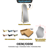 Grand miroir sur pied rétroéclairé à LED pleine longueur pour dressing, avec éclairage LED pour vestiaire