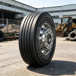 ยางรถบรรทุกขนาด 7.00R16-14PR ลาย RA85 สำหรับทุกตำแหน่งล้อ ใช้กับรถบรรทุกขนาดเล็กสำหรับการขนส่งในพื้นที่ - Product Image 1