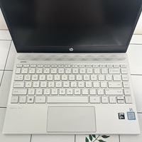 Ordinateur Portable d'Occasion HP Pavilion 13 Pouces 13-an0xxx à Prix de Gros Compétitif, Intel Core i5 de 8e Génération, 8 Go de RAM, SSD de 256 Go, Modèle TPN Q214