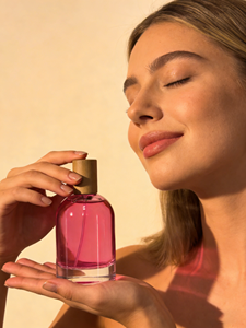 น้ำหอมขวดสีชมพูมหัศจรรย์สำหรับผู้หญิง ขนาด 1.7 ออนซ์ แบบสเปรย์ EDP กลิ่นหอมดอกไม้และผลไม้ที่เย้ายวนใจ ของขวัญที่สมบูรณ์แบบสำหรับเธอ - Product Image 1