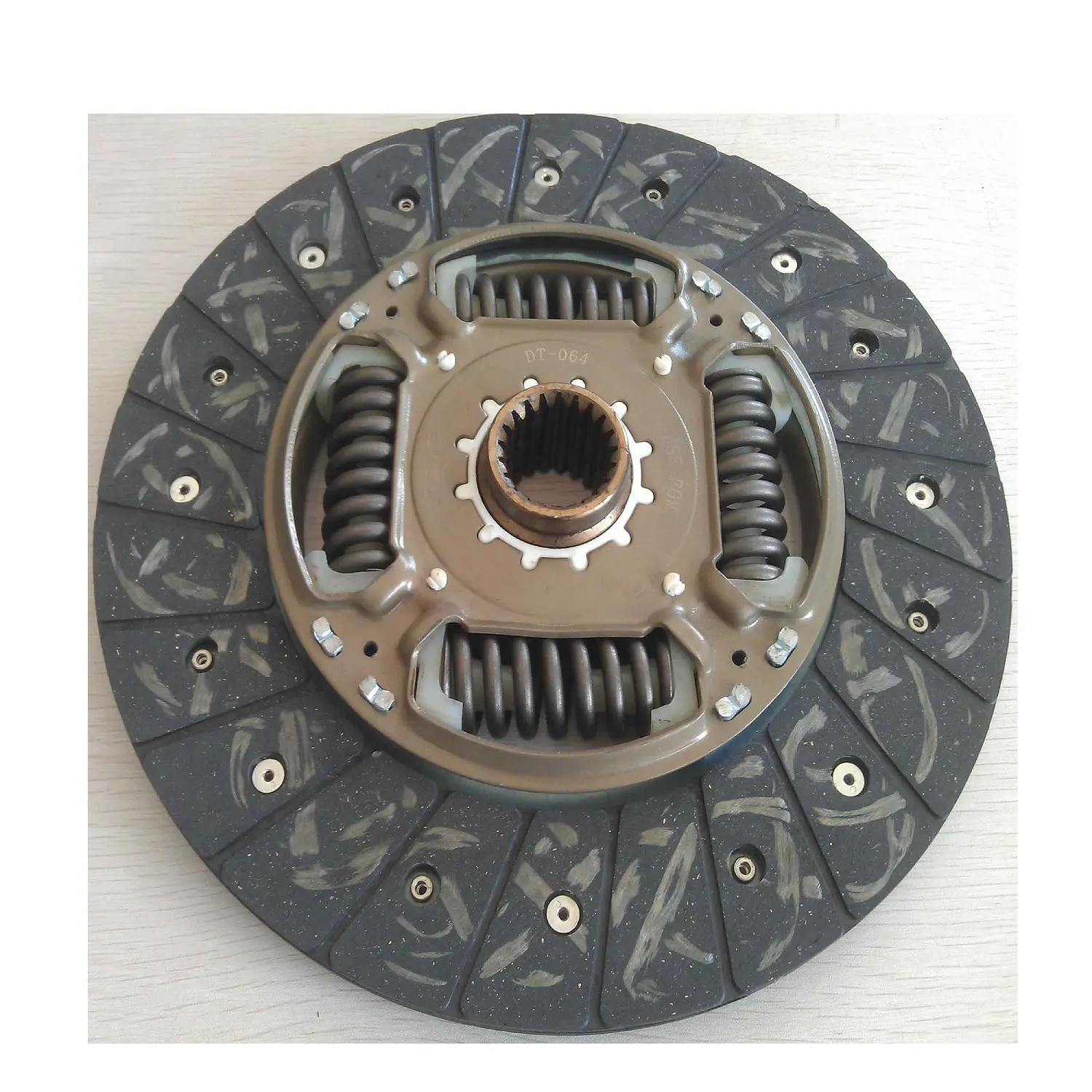 2KD engine clutch disc Bus clutch kit clutch cover for iveco Daily OEM 31250-0K020 engine Platform Chassi FOR toyota hiace