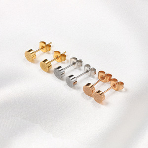 Pendientes de Acero de Titanio Color Oro Rosa con Pequeños Granos Dorados Estilo Coreano, Pendientes Redondos Esmerilados de Moda - Product Image 1