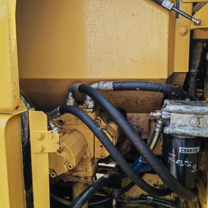 รถขุดขนาดเล็ก Caterpillar 306D มือสอง นำเข้าจากญี่ปุ่นแท้ รถขุดตีนตะขาบ CAT 306D ขนาดเล็ก 6 ตัน สำหรับงานก่อสร้าง - Product Image 3