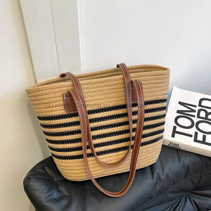 Wholesale New Style Woven Straw Shoulder <b>Bags</b> Women Handbags <b>Large</b> Capacity Women's <b>Beach</b> Tote <b>Bags</b> - Product Image 4
