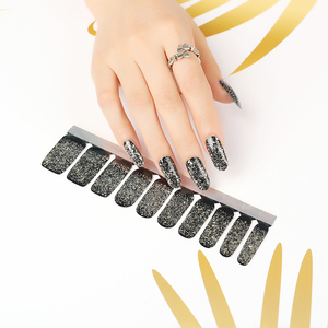 Strisce di Smalto Gel Huizi Ultimo Stile Personalizzato con Fiori o Tinta Unita Eccellente con Certificazione MSDS e Lampada LED - Product Image 5