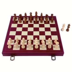 Scacchiera Magnetica Pieghevole in Legno da 11,5 Pollici Personalizzata - Set di Scacchi Internazionali di Lusso in Pelle Rossa - Product Image 2