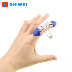 Protège-doigts Shiwei M L en nylon et caoutchouc légers pour le basketball, le football et le volleyball - Product Image 5