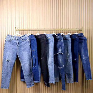 Jeans a Gamba Dritta alla Moda per <span class=keywords><strong>Donna</strong></span> - <span class=keywords><strong>Pantaloni</strong></span> in Denim di Alta Qualità con Design Classico, Jeans Eleganti da <span class=keywords><strong>Donna</strong></span> - Product Image 2