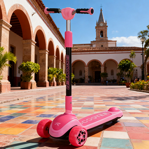 Tricycle à trois roues pour enfants en alliage d'aluminium, trottinette à pousser, roues à LED clignotantes, pliable, hauteur réglable pour les tout-petits, extérieur - Product Image 2