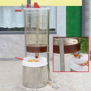 Nouvelle conception, <span class=keywords><strong>extracteur</strong></span> de <span class=keywords><strong>miel</strong></span> manuel <span class=keywords><strong>à</strong></span> 3 cadres en verre organique entièrement transparent et acier inoxydable avec robinet <span class=keywords><strong>à</strong></span> <span class=keywords><strong>miel</strong></span>, en vente - Product Image 2