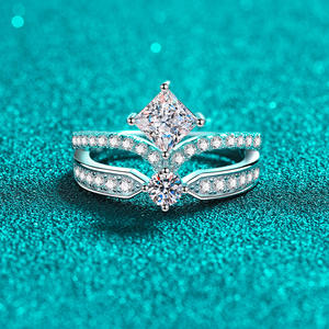 Anillo de Corona de Princesa de Plata de Ley 925, Moissanita para Mujer, Chapado en Oro Pt950, Venta al por Mayor de Fábrica en Existencia - Product Image 6