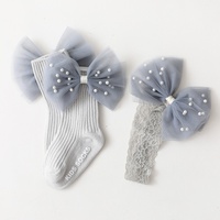 Ensemble de chaussettes et de bandeaux pour enfants en coton tricoté décontracté en gros avec nœud en perle pour enfants en saison d'automne