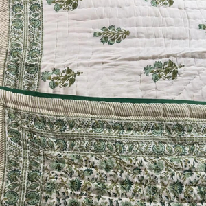 El mejor diseño de lujo 100% algodón estampado de bloques acolchado de lujo de gran tamaño manta suave cama colcha tela de algodón para confección - Product Image 1