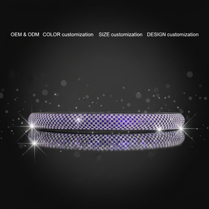 Housse de <span class=keywords><strong>volant</strong></span> en cuir scintillante à trois branches avec base antidérapante pour une sécurité et un style améliorés au <span class=keywords><strong>volant</strong></span> - Product Image 2