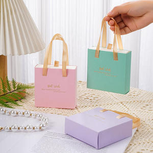 กล่องใส่สร้อยคอแบบพับได้ ดีไซน์ใหม่ พร้อมหูหิ้วแบบริบบิ้นสุดหรู - Product Image 5