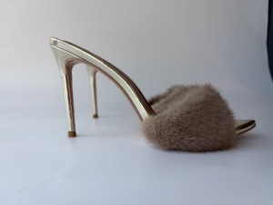 Sabot di Lusso Personalizzati dal Produttore con Pelliccia Soffice e Tacco a Spillo con <span class=keywords><strong>Piume</strong></span> per Donna Sandali Sexy a Ciabatta - Product Image 4