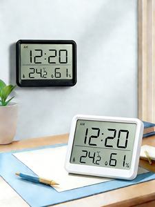 Thermomètre hygromètre numérique à grand écran LCD en plastique fin pour intérieur, avec horloge pratique - Product Image 2