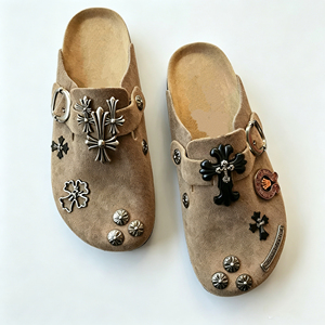<span class=keywords><strong>Zuecos</strong></span> Cruzados Unisex Personalizados de Cuero Genuino con Tachuelas Antideslizantes para Hombre y Mujer, Venta al por Mayor - Product Image 6
