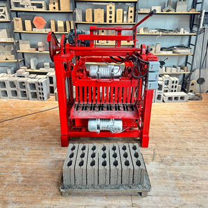 Máquina para Fabricar Bloques <span class=keywords><strong>de</strong></span> Hormigón Huecos <span class=keywords><strong>de</strong></span> 3 Orificios, <span class=keywords><strong>Precio</strong></span> <span class=keywords><strong>de</strong></span> la Maquinaria Eléctrica para Fabricar Ladrillos Entrabados - Product Image 1