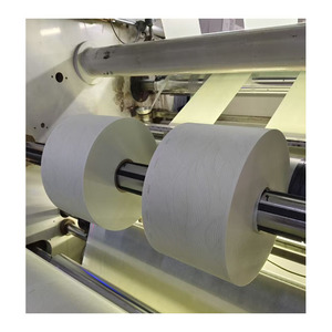 NUEVO <span class=keywords><strong>2023</strong></span> Servilletas sanitarias Materia prima Clothlike Backhseet PE Película Laminada Aire caliente a través de no tejido - Product Image 3