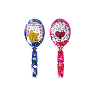 Cepillo de pelo 3D para niños, cojín de masaje para la cabeza, juguete DIY, corazón rosa, pegatina de diamante, peine de pintura - Product Image 1