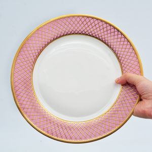 Juego de vajilla de porcelana china de hueso rosa de 3 piezas con borde dorado Diseño clásico <span class=keywords><strong>Girlhood</strong></span> Dream Dishes para niñas - Product Image 3