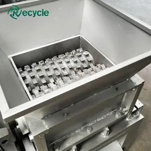 Pipe Barrel Bottle Film Disk Plastic Shredder Recycling Machine