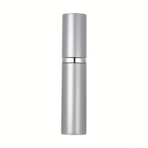 Flacon pulvérisateur en aluminium noir mat personnalisé avec étiquette privée, rechargeable, atomiseur de parfum à fine brume pour les soins personnels et les voyages - Product Image 5