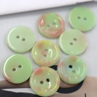 Kancing Keramik Warna-warni Gradasi Kustom untuk Kemeja Gaun Kreatif Kardigan Lucu Jahitan Pakaian