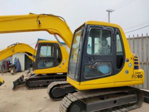 รถขุดขนาดเล็กแบบใช้แล้วรถขุด Komatsu Pc60-7 70 60 55 56 90 - Product Image 3
