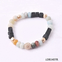 Vente en gros, diffuseur d'huile de chakra de lave extensible, perles de pierre, bracelets faits à la main, nature réglable