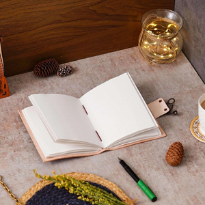 Diario de Cuero con Pentagrama en Relieve, Cuaderno Hecho a Mano con Borde Decorativo, Diario de Cuero Vintage - Product Image 4