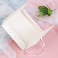 Boîte d'emballage personnalisée en papier d'art imprimé avec revêtement UV, gaufrage et pelliculage mat, logo personnalisé pour foulards de mode et sushis