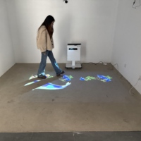 Projecteur holographique interactif IMAX d'intérieur personnalisé pour une expérience de cinéma orbital immersive