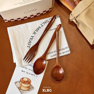Cuillère en bois de style japonais, cuillère à soupe en bois haut de gamme, cuillère à assaisonnement, cuillère à bouillie, cuillère à soupe, adaptée à un usage domestique - Product Image 2
