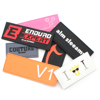 Étiquettes en caoutchouc personnalisées 3D pour créateurs de marques, logo personnalisé, patchs en silicone PVC pour vêtements