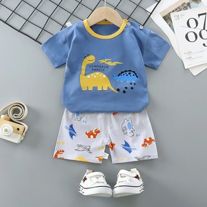 Vêtements d'été en gros pour enfants : Ensemble T-shirt et short à motif dinosaure pour bébés garçons 2023 - Product Image 2