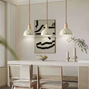 โคมไฟระย้าปูนซีเมนต์สไตล์วาบิซาบิแบบญี่ปุ่น ดีไซน์สร้างสรรค์ไม่ซ้ำใคร สำหรับร้านอาหาร ออกแบบโดยช่างฝีมือ สำหรับโฮมสเตย์และห้องอาหาร - Product Image 5