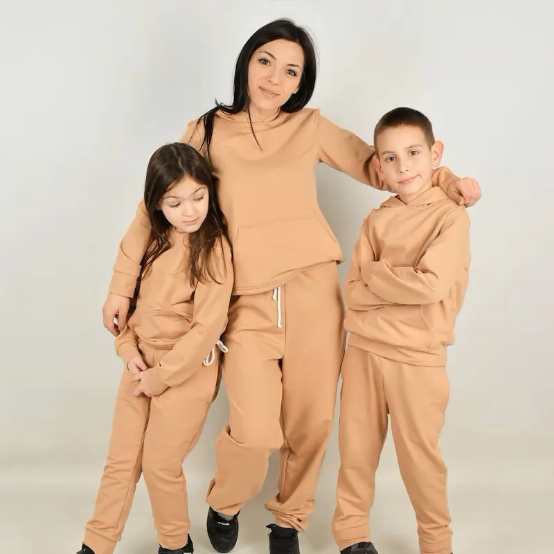 Set di felpa famiglia in cotone biologico abbinato set di abbigliamento sportivo mamma e figlia set famiglia abiti abbinati per famiglia abiti abbinati