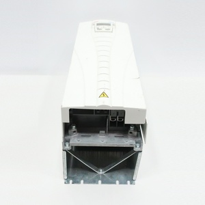 ACH550-01-059A-4 ไดรฟ์ VFD ซีรีส์ ACH550 30kW 380-480V AC 0-500Hz PLC สำหรับการควบคุมอุตสาหกรรมและ PLC ใหม่ - Product Image 2